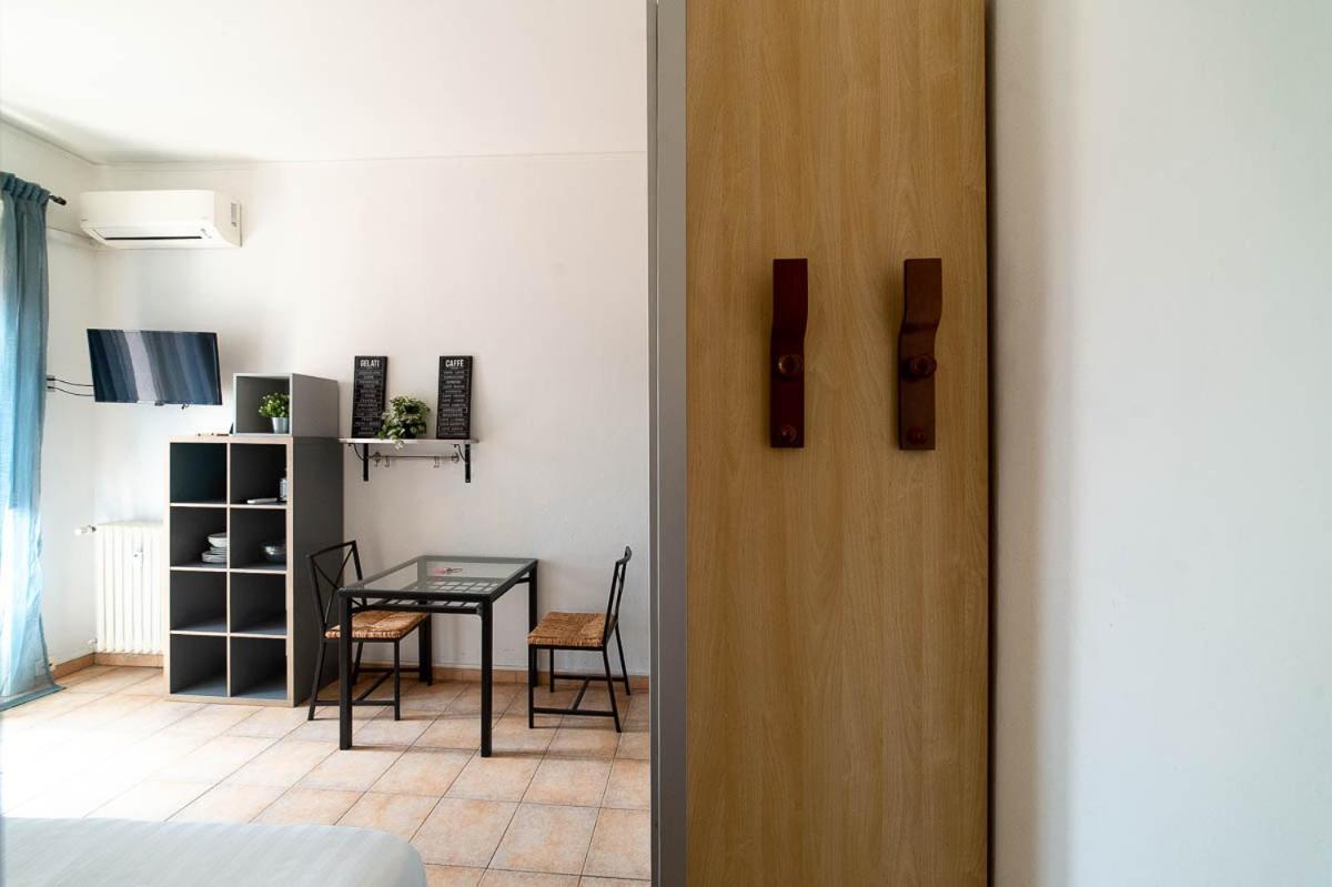 Hbhall Residenze Darsena Milaan